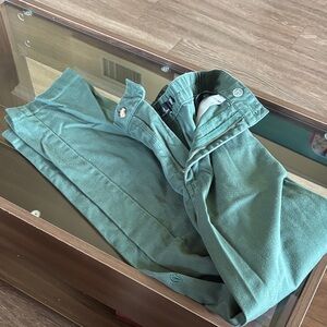 Green Volcom trousers